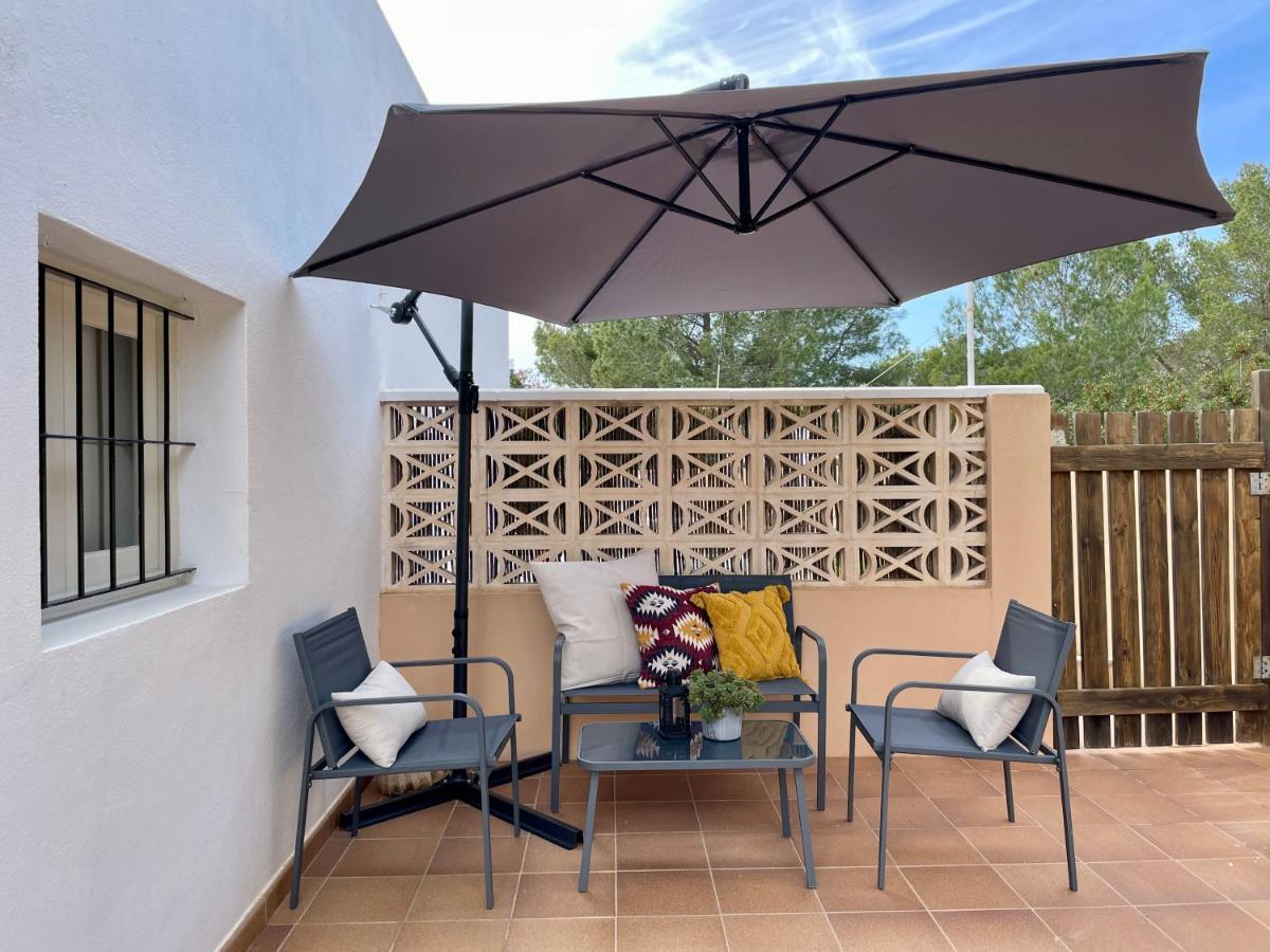Apartamentos Carabela Playa Migjorn Kültér fotó