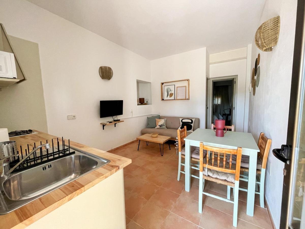 Apartamentos Carabela Playa Migjorn Kültér fotó